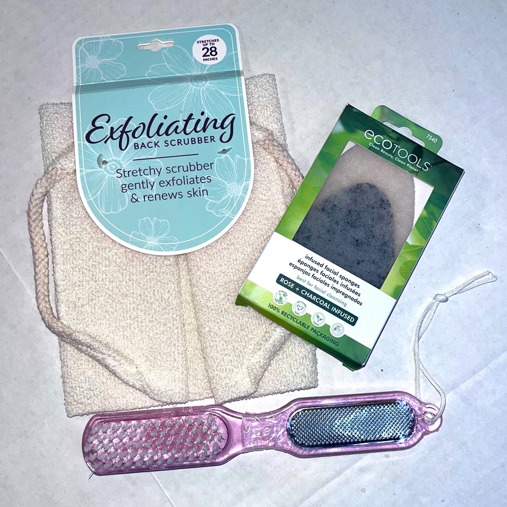 Beauty Bundle 3 Exfoliating Tools NWT